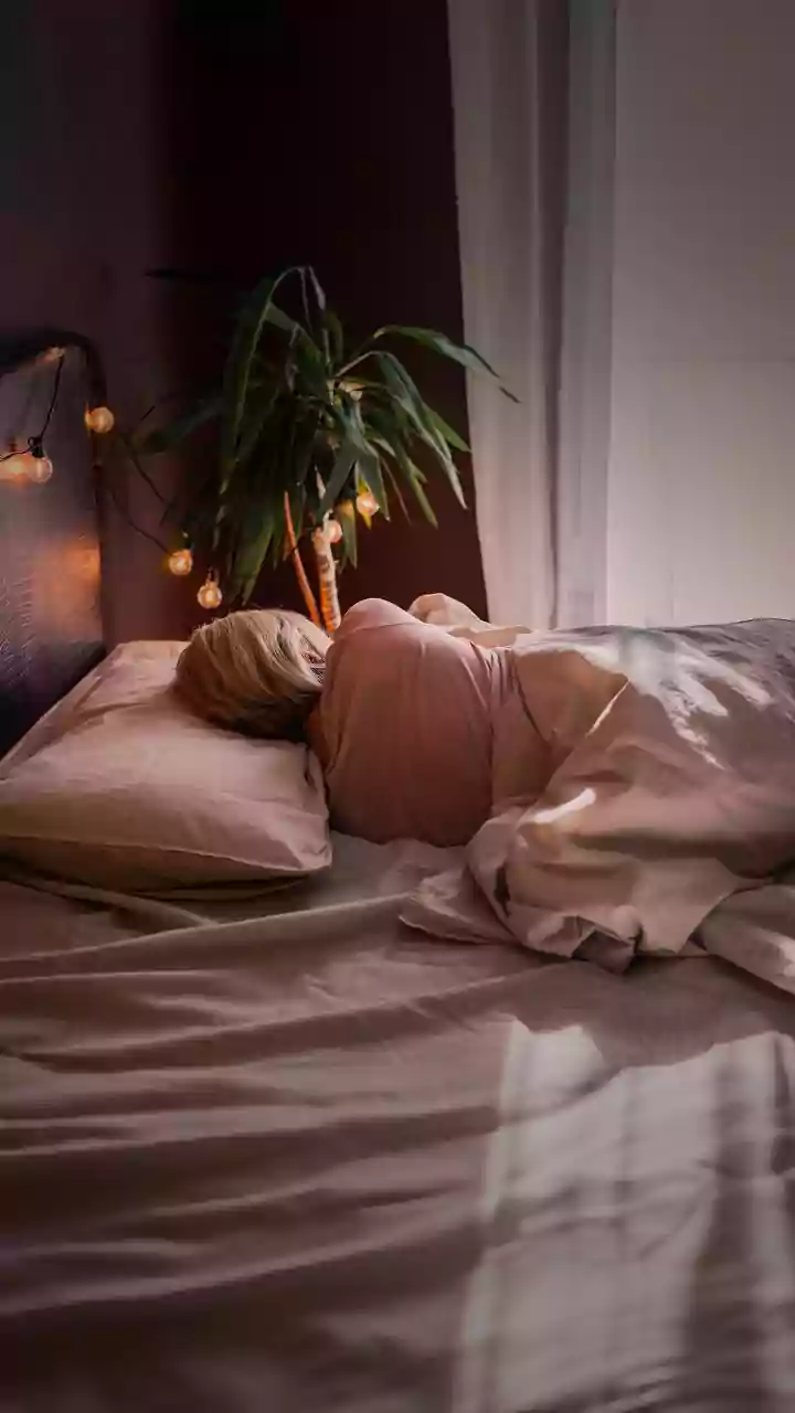 9 बजे सोना: सर्कैडियन रिदम को रीसेट करना