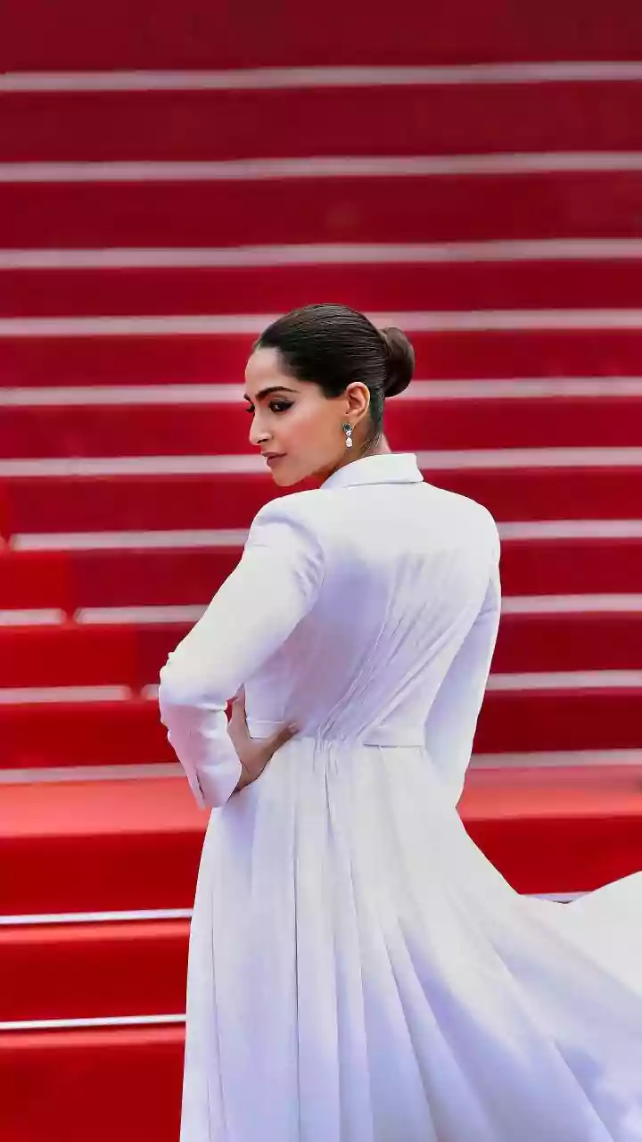 Easy Hairstyle Options That Bring Out The Best In Festive