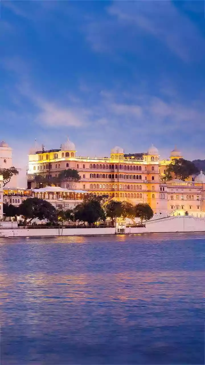 Udaipur's Culinary Gems: 9 Street Food Delights