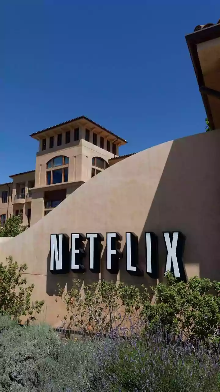 Netflix CRASHES Just Moments After the Release of Stranger Things 5 Finale, Fans Comment 'Vecna Trapped in the Upside Down'