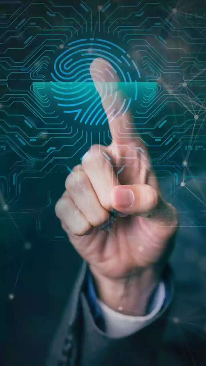 OpenAI's Ambitious AI Phone: A 2028 Vision for Task Completion