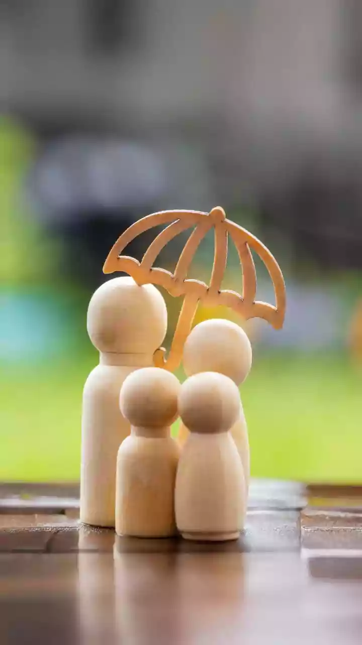 5 Pesan Keluarga dalam Film Surat untuk Masa Mudaku