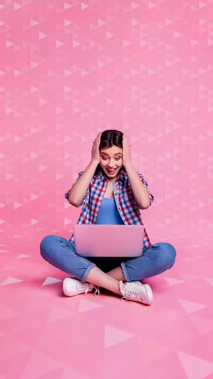 Simple No-Code Portfolio Tools Help Young Freelancers Build Global Client Presence