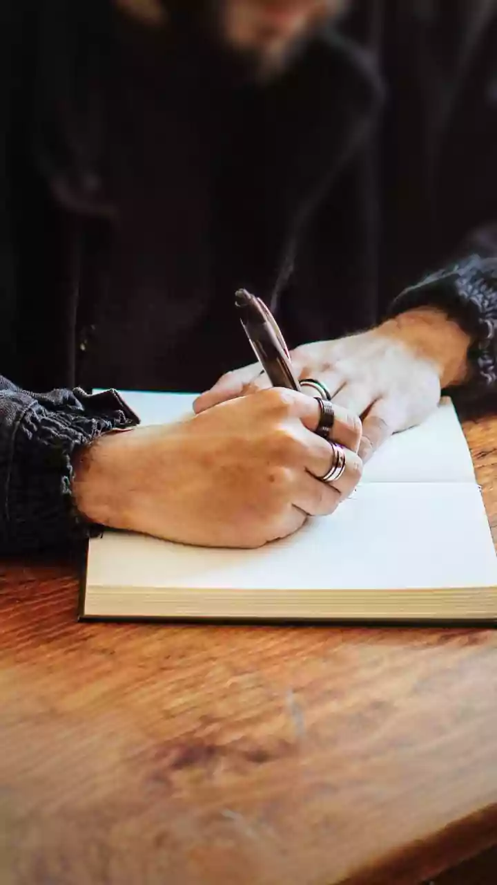 A beginner's guide to intuitive journaling