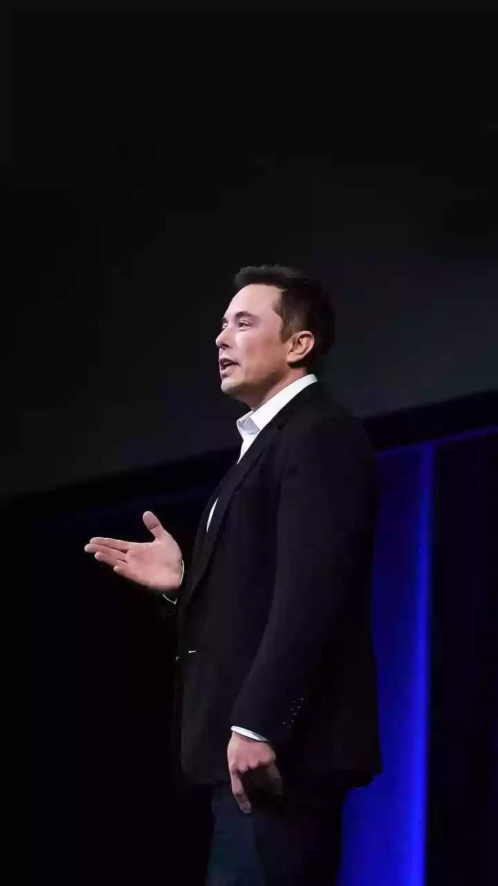 UAE Deputy PM meets Elon Musk, discusses technological transformations