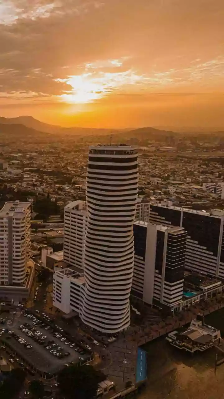 A Four-Day International Trip Should Avoid Multi-City Ambition