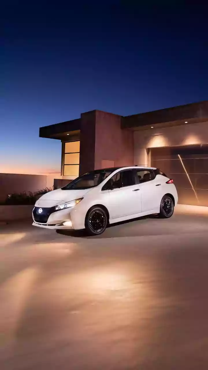 Nissan Leaf EV crossover unveiled with 303-mile range