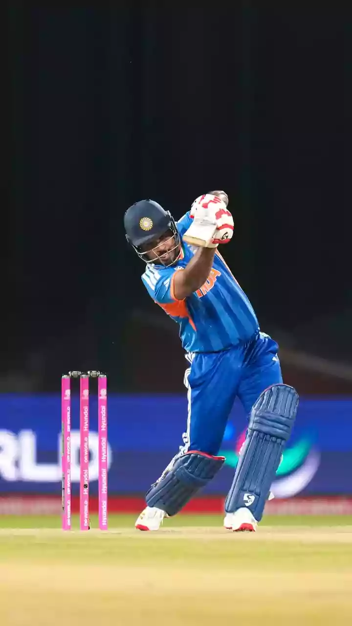 Sanju Samson Becomes 2nd Oldest Player To Make T20 World Cup Debut For India; Slams 6, 6, 6, 4