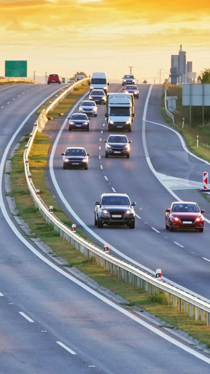 Expressway crash in Mathura: 11 victims identified through DNA; bodies handed over to kin