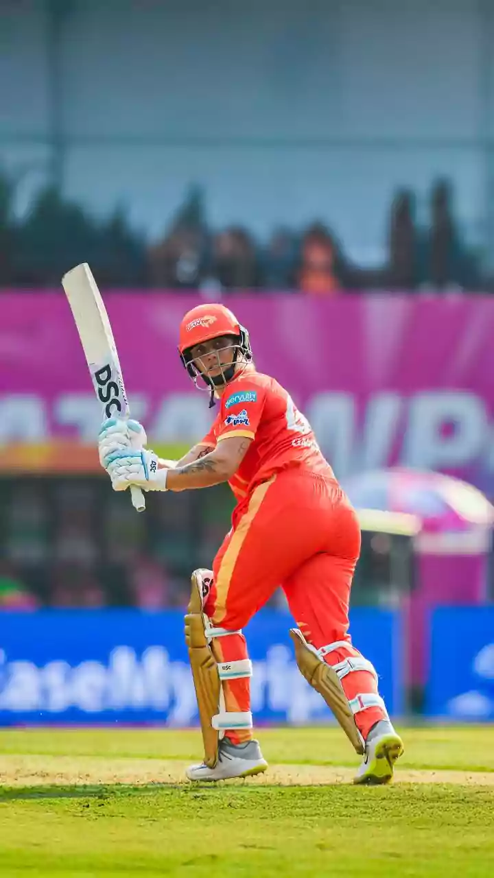 Ashleigh Gardner powers Gujarat Giants with her sixth WPL fifty