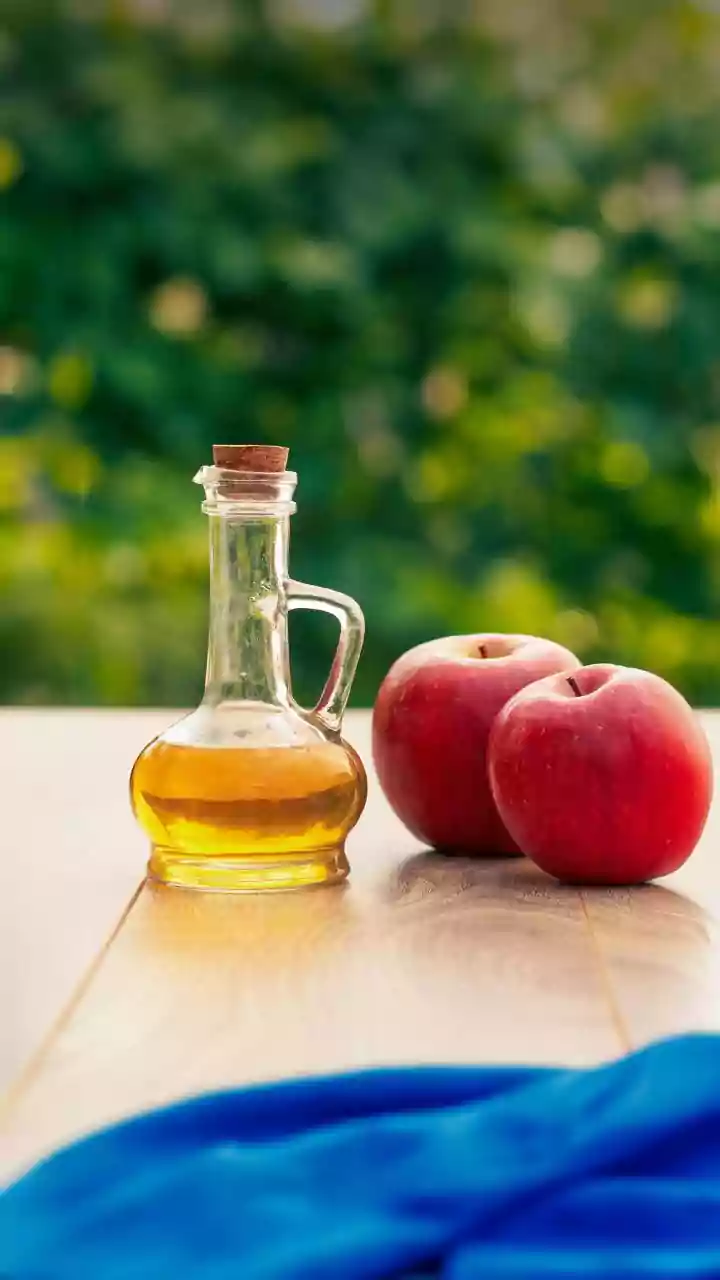Acetic Acid In Pre-Meal Vinegar Helps Smooth Out Sudden Postprandial Glucose Spikes Naturally