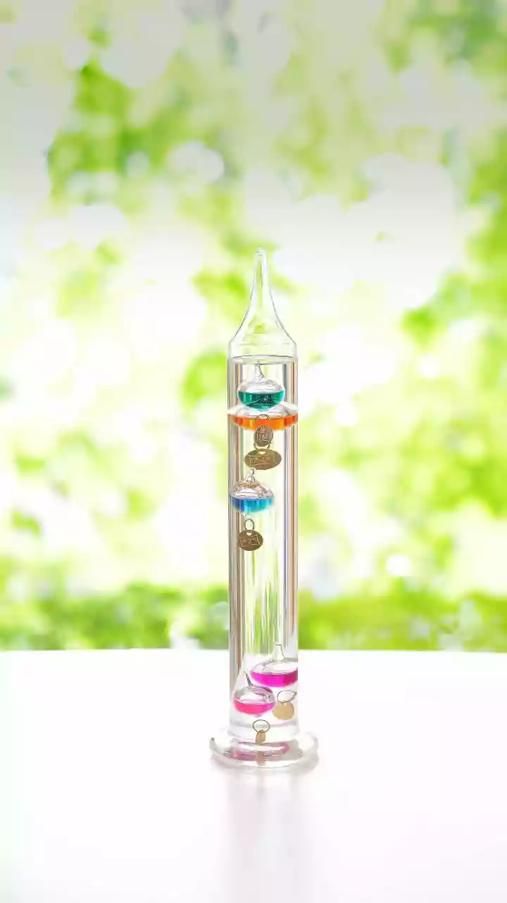 Daily Dose of Science: Facts, Hacks, and Mysteries!