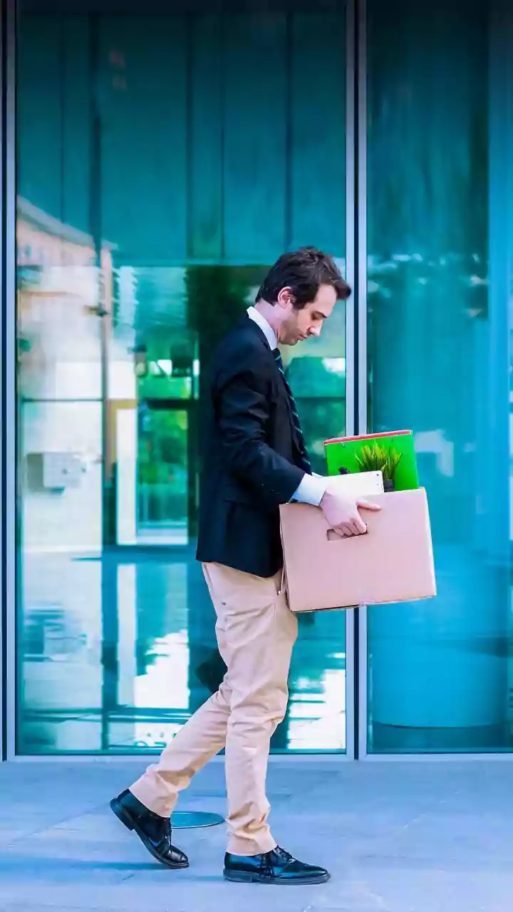 Why Are Employees Leaving Without Notice? Understanding The Growing 'Ghost Quitting' Trend