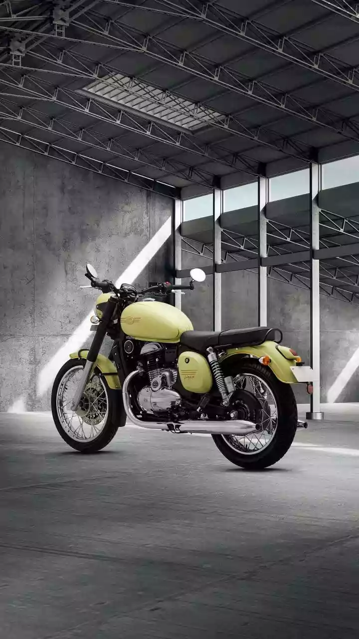 Jawa 42 Gets a Stunning New Ivory Hue: Explore Price, Specs, and More!