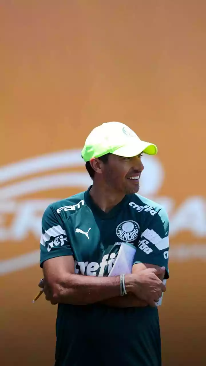 Abel Ferreira diz que Carlos Miguel pode ser um dos melhores do Brasil