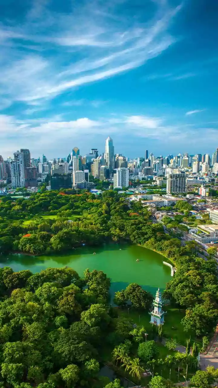How to travel safely and affordably as a solo backpacker across visa-free Bangkok and Chiang Mai