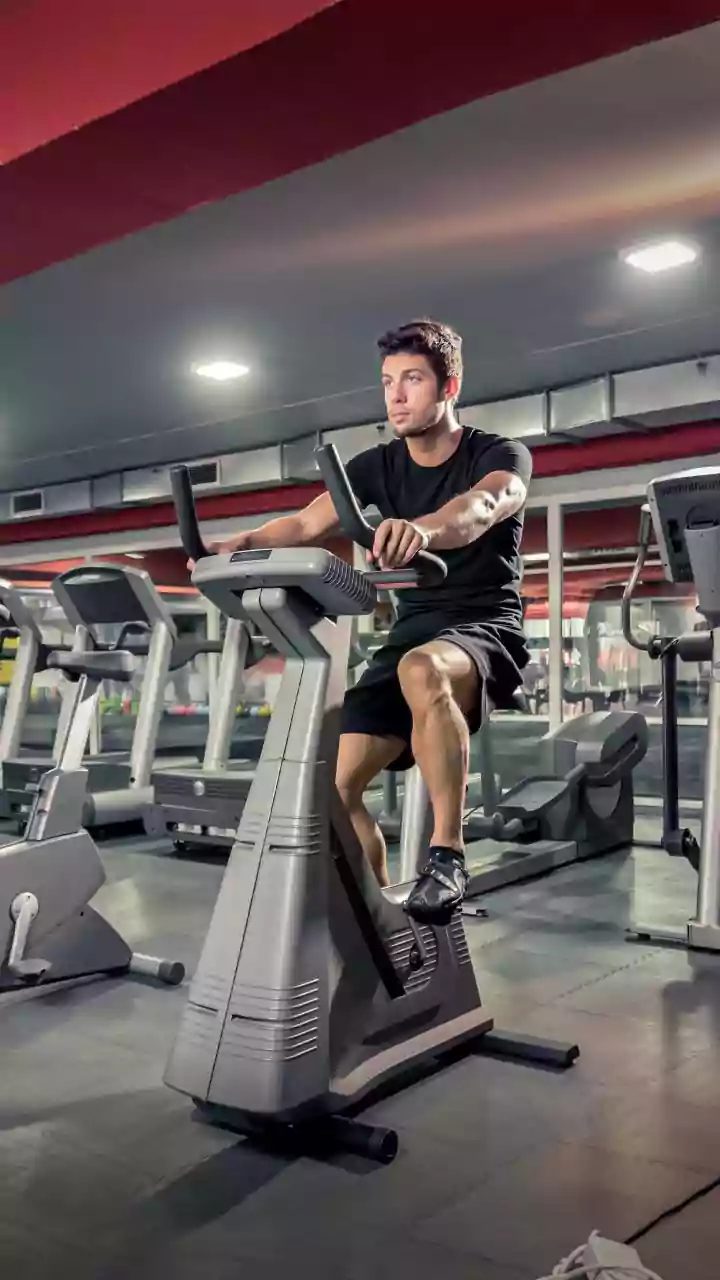 Cardio's Role: Muscle Gains & Fat Loss