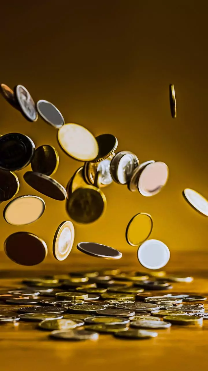 Silver futures hit new peak of Rs 2.32 lakh/kg as global prices cross USD 75-mark