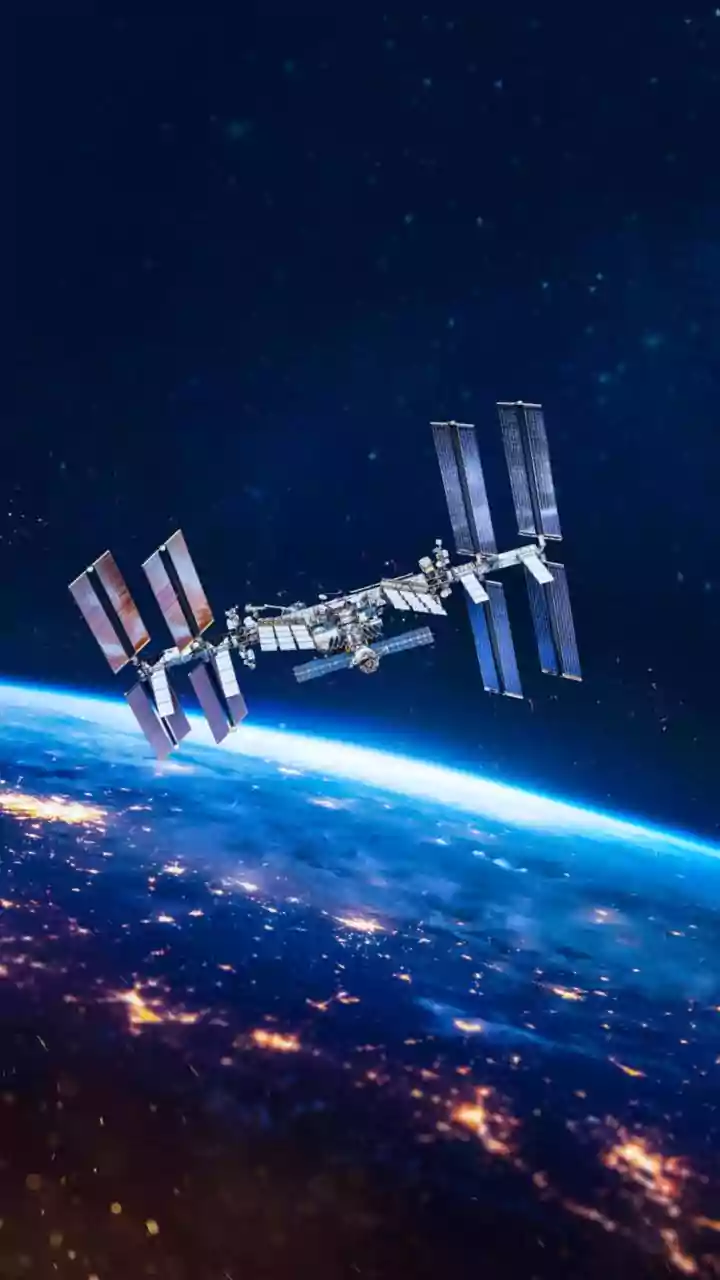 Why Global Space Agencies Are Partnering With Private Station Builders Before ISS Decommissioning