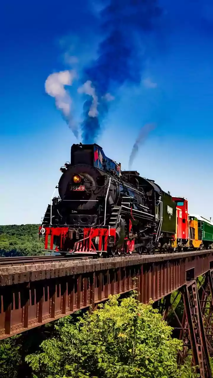 Planning A Festival Trip From Mumbai? Check The 418 Special Train Options