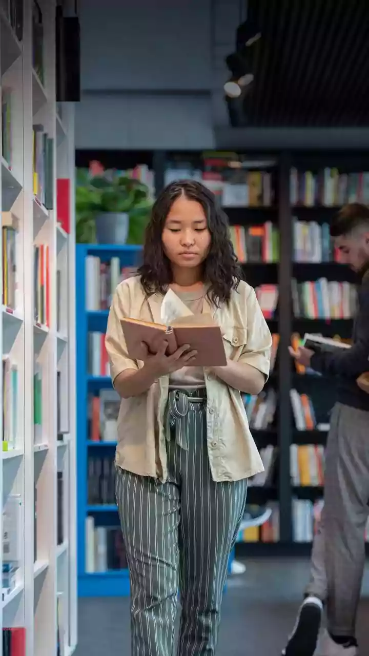 Unlock Your Potential: 5 Powerful Reasons Teens Should Embrace Reading