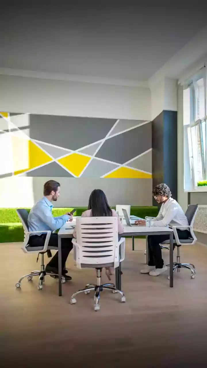 Why Boundary Setting Precaution Hacks Keep Corporate Workers Fresh And Rested After Holidays