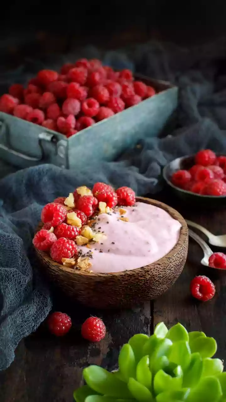Frozen Yoghurt Bark Is Perfect For Hot August Days