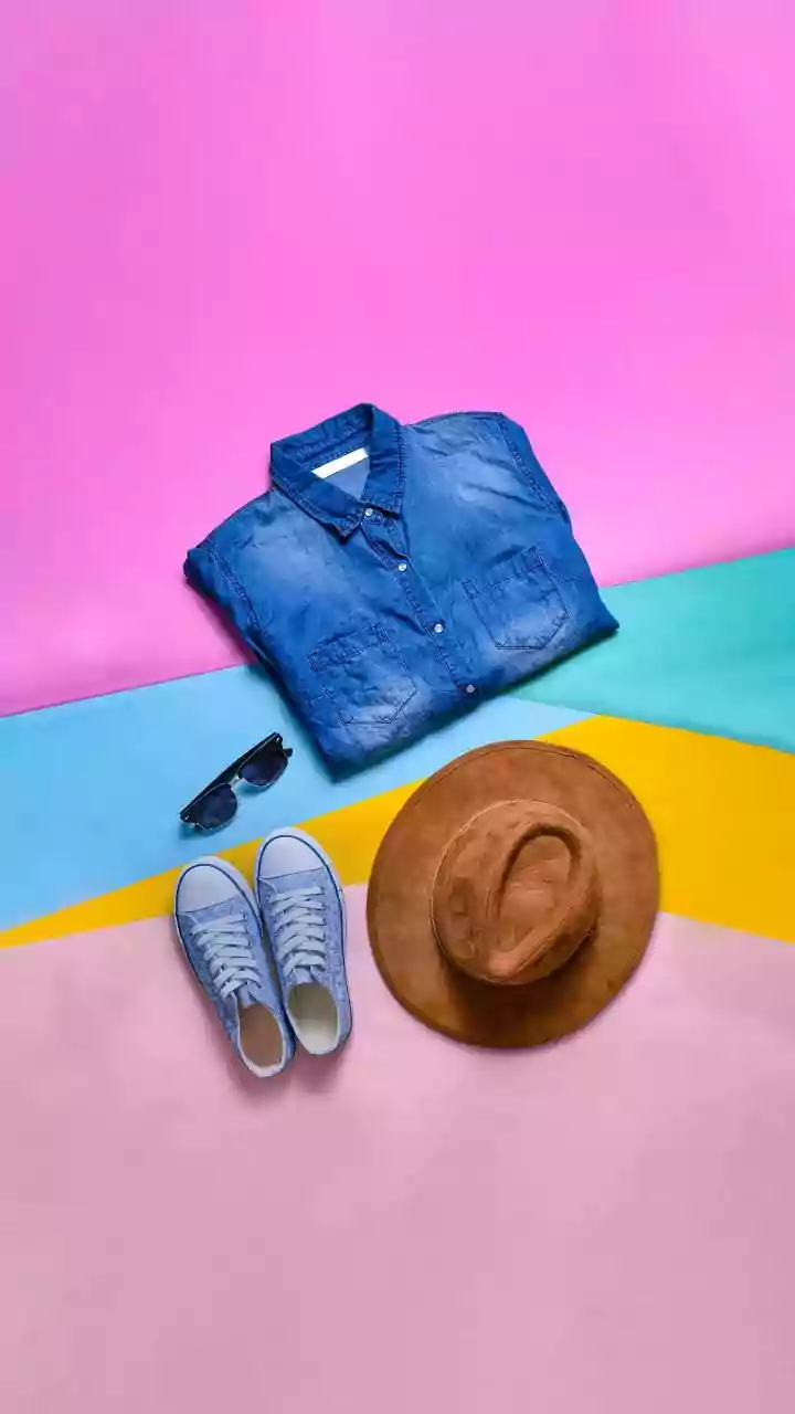 Spring Travel Wardrobe Refresh: Essential Pieces for Your Mom's Next Adventure