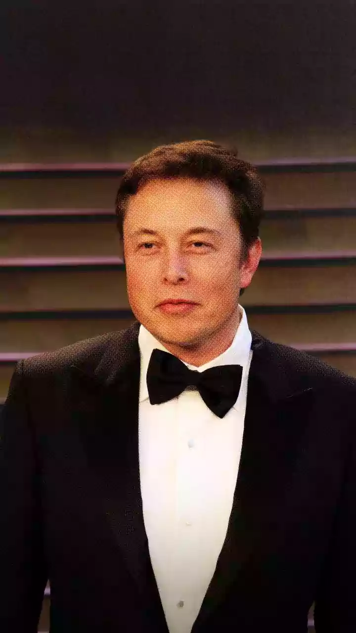 Elon Musk abandons Dojo supercomputer team