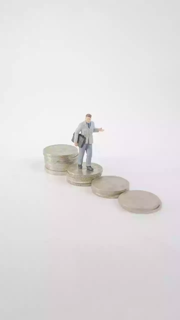 Index Funds vs Active Funds: Why Low-Cost Passive Investing Wins For Young Tier 2 Savers