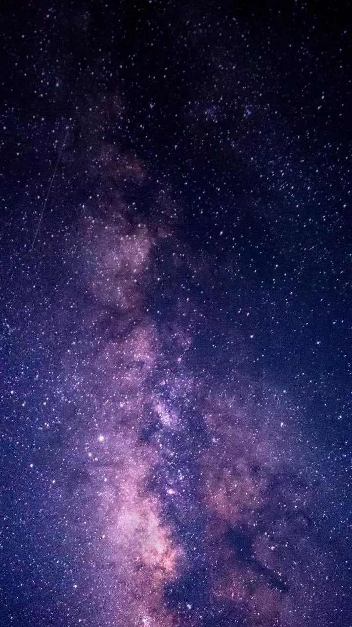 Weekend Astronomy Fans Are Turning To Smartphone Technology