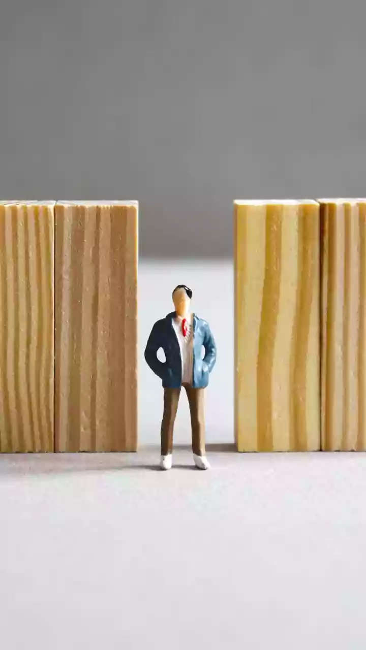 India's Latest AI-Worker Survey Puts Expected Headcount Cuts Among AI Professionals In Focus For Jobseekers