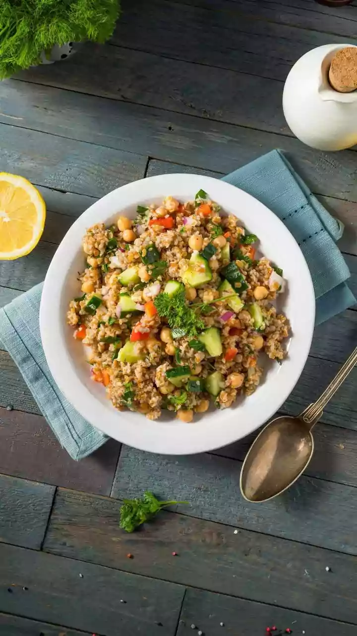 Nourish Your Family: A 4-Week Meal Plan for Healthier, Happier Dinnertime