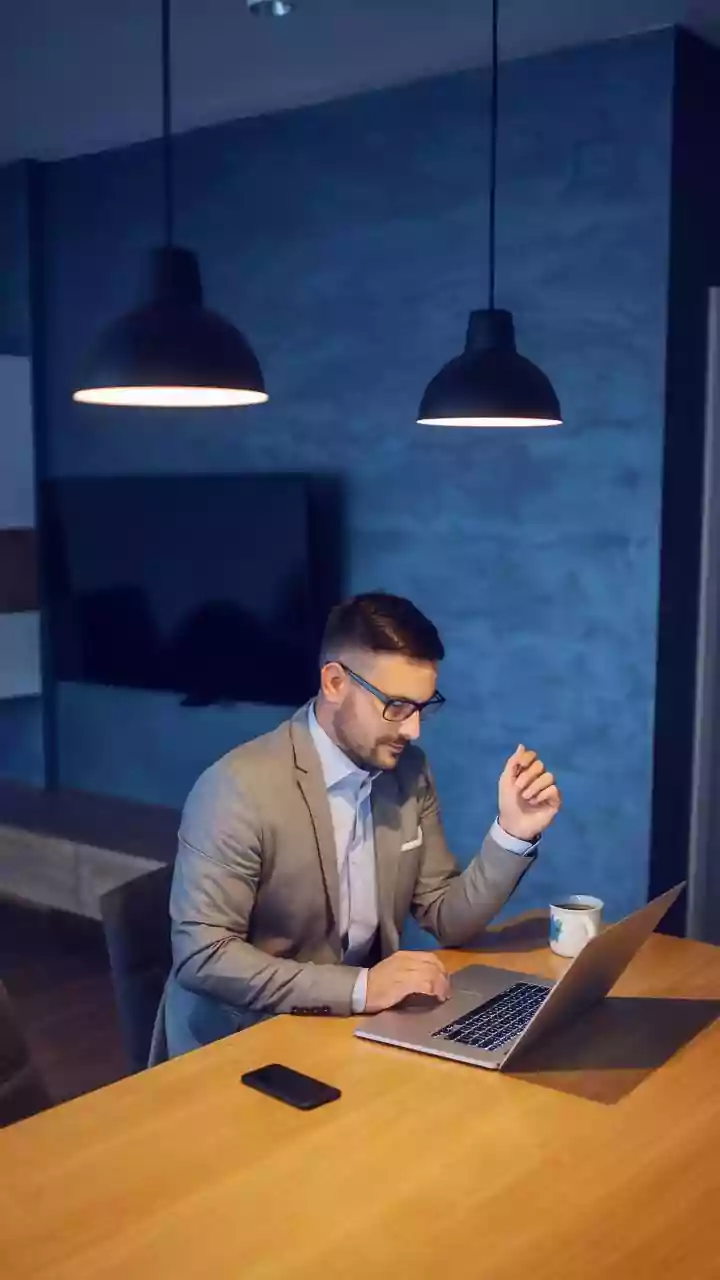 Master Hybrid Team Communication Patterns Avoid Workplace Friction Easily Online Now