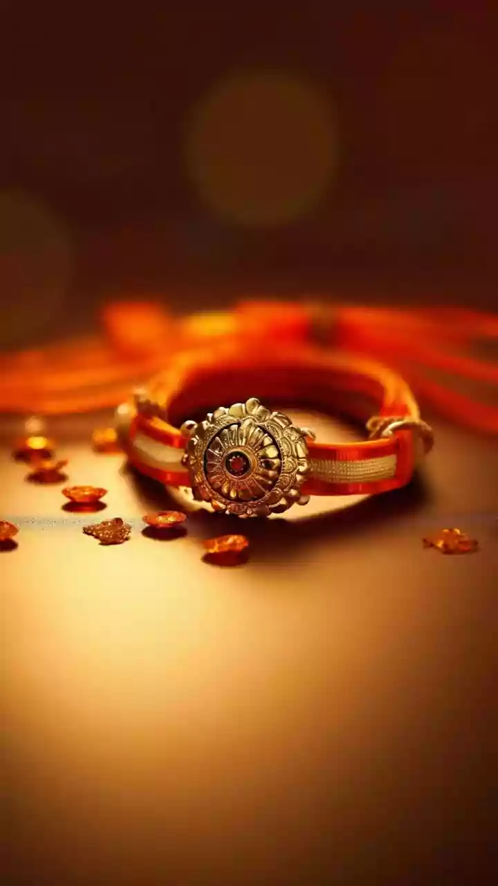 'Is Wearing Gold on Rahu and Ketu Days Auspicious?' A Quora User Asked — Here’s What the Top Answer Revealed