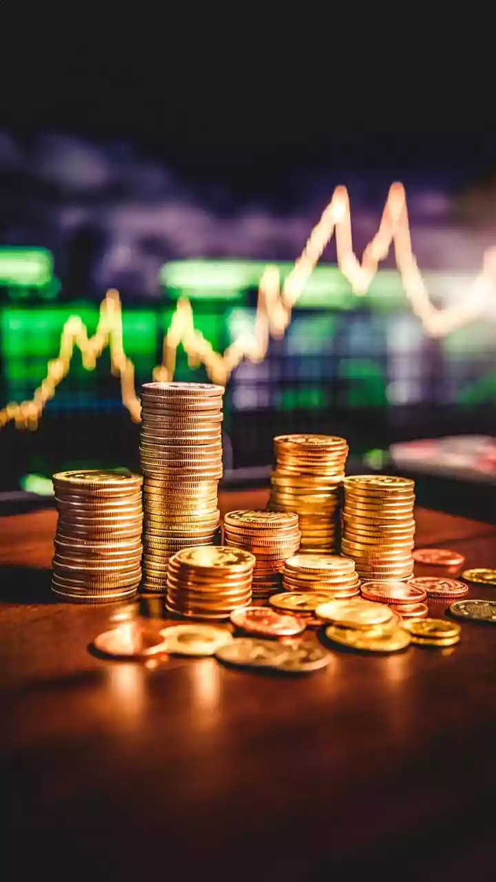 2025 IPOs hit all-time high with ₹1.75 lakh crore raised