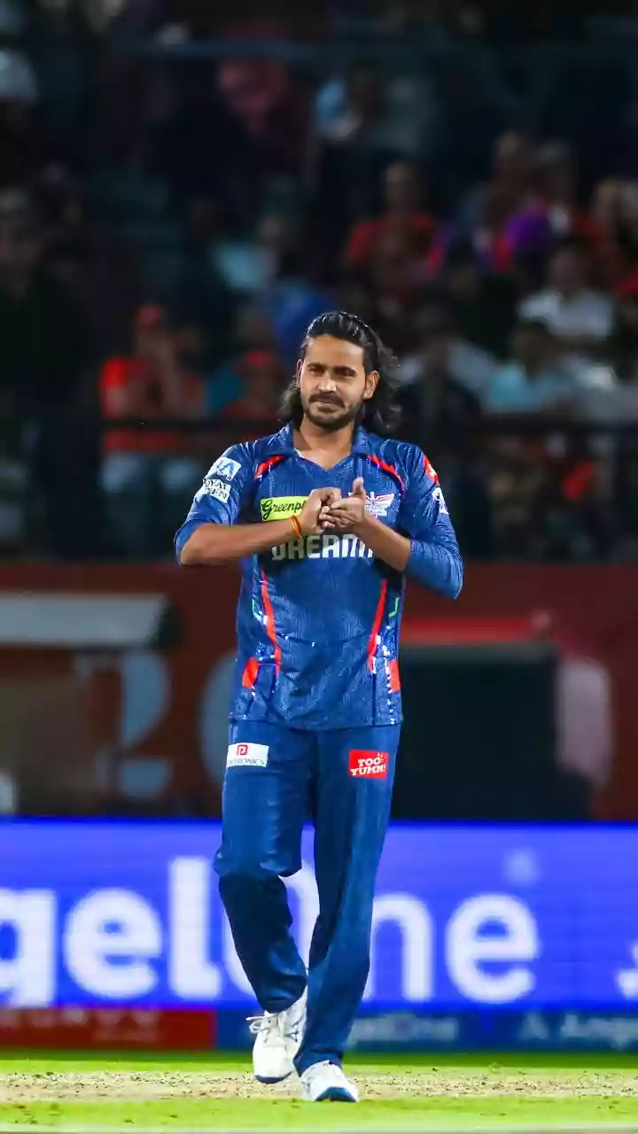 IPL 2026: Top 3 Lucknow Super Giants bowlers to watch out for