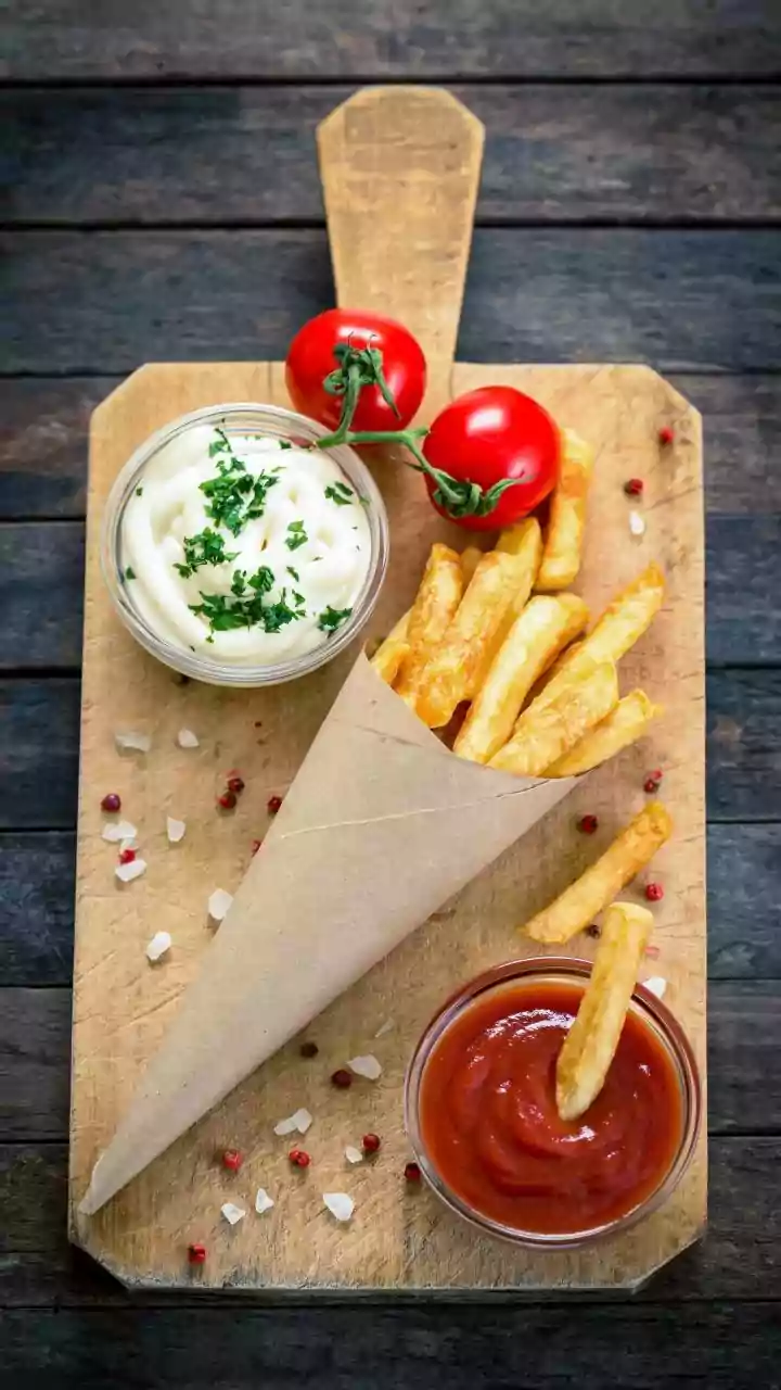 The Difference between Toum, Aioli and Garlic Mayo Explained