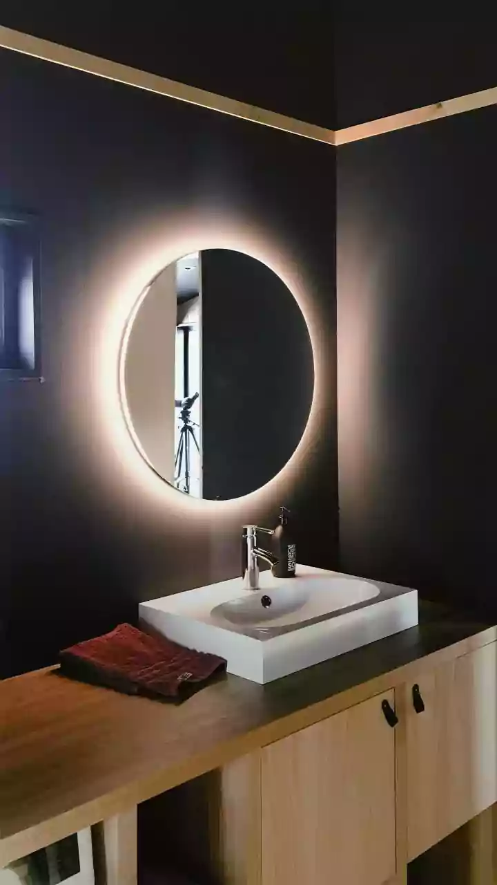 Kutch Artisans Bring Ancient Mud-And-Mirror Craft Traditions Into Stylish Metropolitan Living Spaces Today