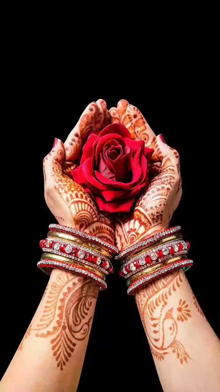 Onam 2026 Jewellery Ideas Include Bangles With Distinct Motifs