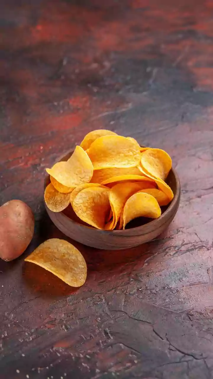 Healthy Snack Swaps Delicious Roasted Ragi Chips And Jowar Puffs For Work