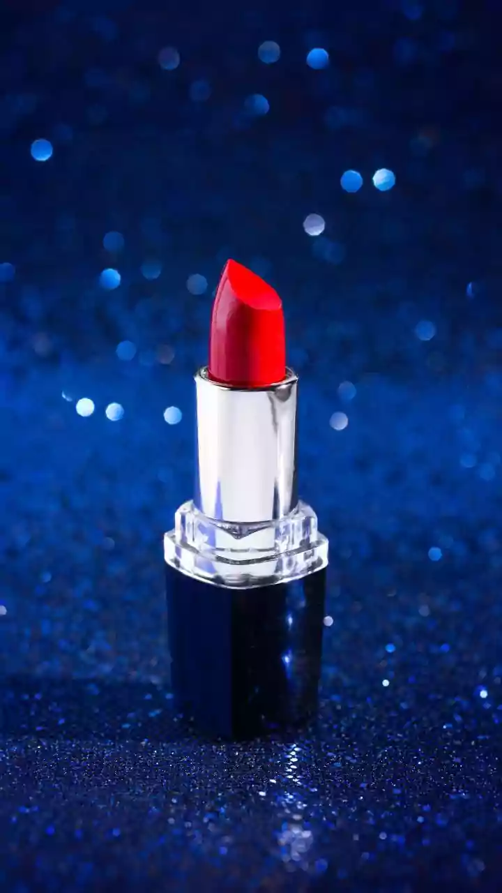 Date Night Ready: Long-Lasting Lipstick Picks