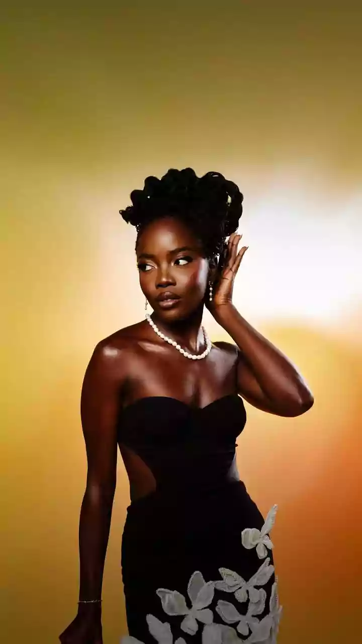 Clara Moneke troca Globo pela Netflix e faz a 1ª série médica brasileira da plataforma