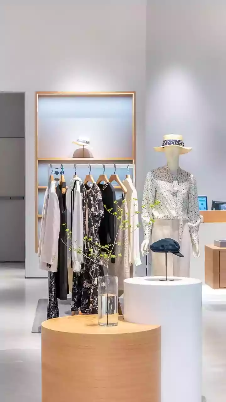 Luxury Fashion in 2025: A Shifting Landscape?