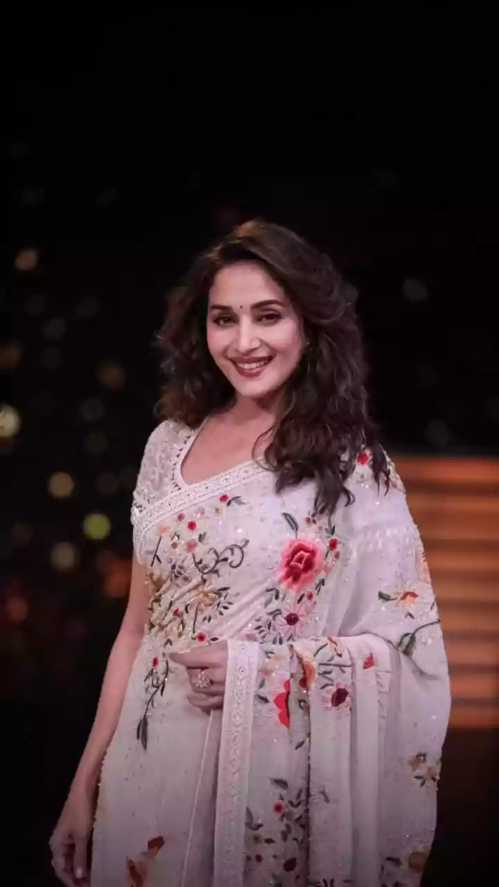 Madhuri Dixit Navratri Saree Looks: How Madhuri Dixit Styles a Classic Indian Garment