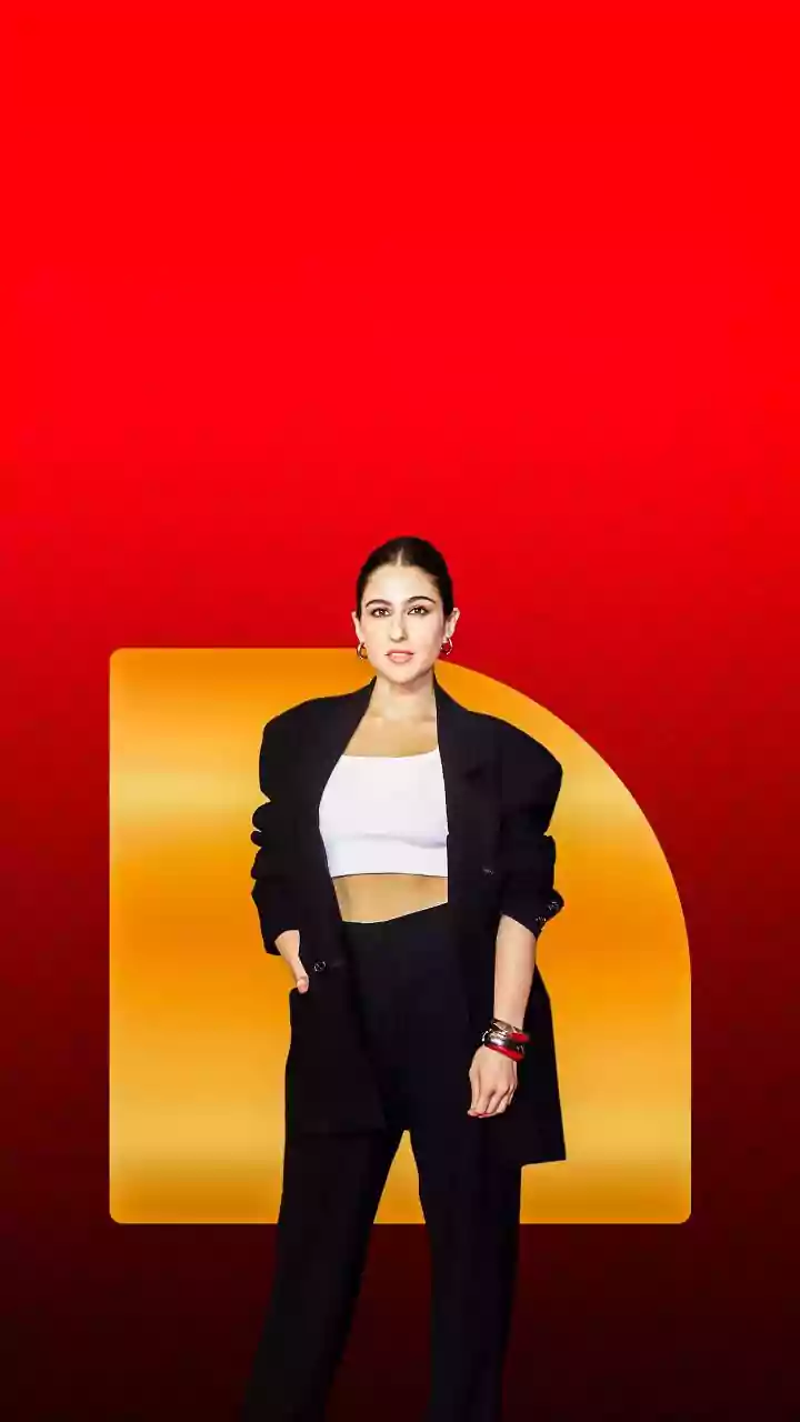 Sara Ali Khan Celebrates 3 Years of Zara Hatke Zara Bachke, Thanks Vicky Kaushal And Laxman Utekar