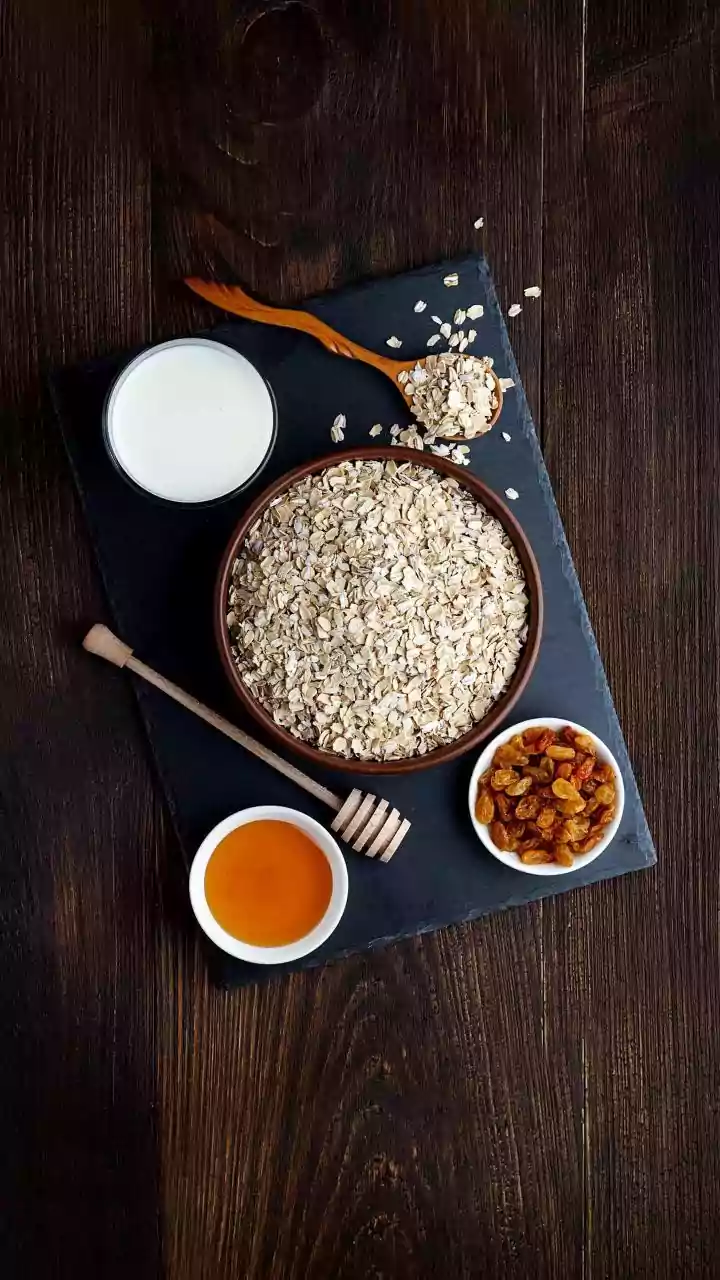 Quick oats with jaggery: 5-minute recipe
