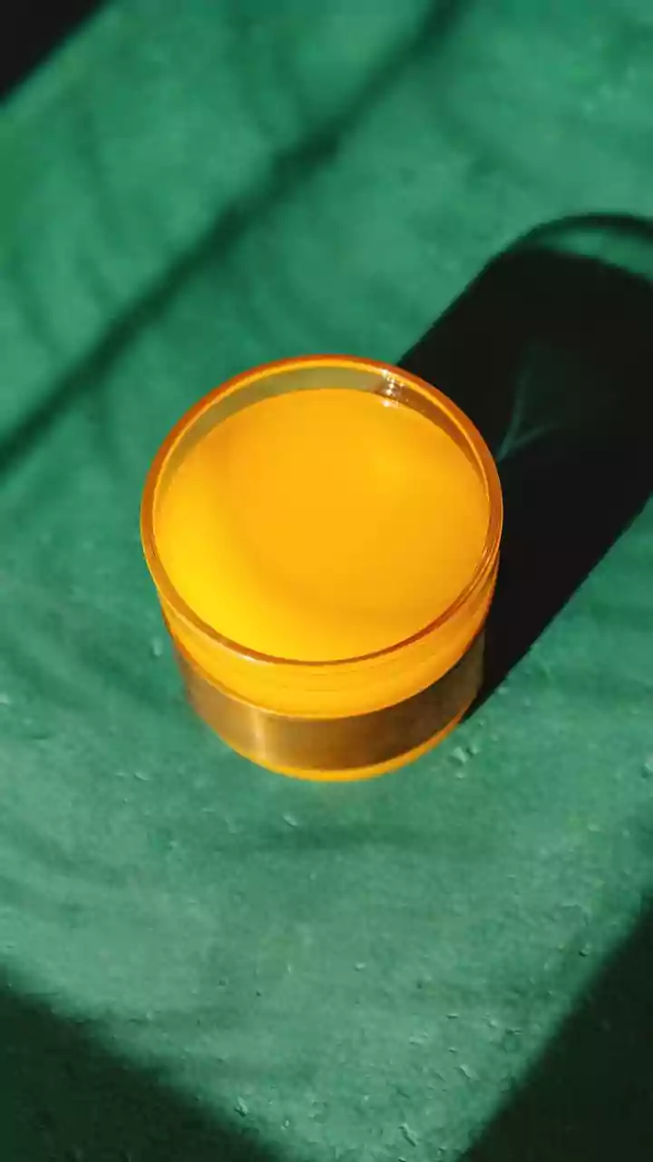 The Accidental Discovery of Penicillin: How a Moldy Petri Dish Launched the Antibiotic Era