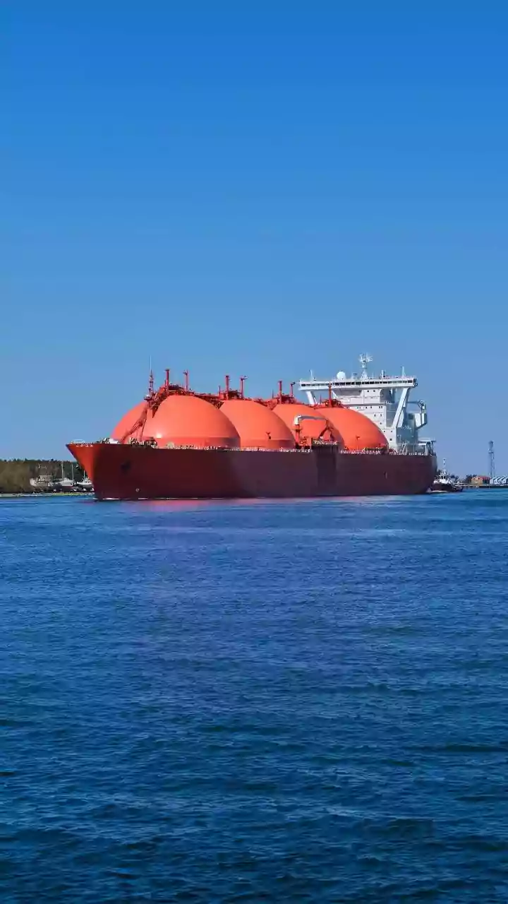 US Coast Guard in 'active pursuit' of another tanker vessel near Venezuela amid Trump blockade: Officials