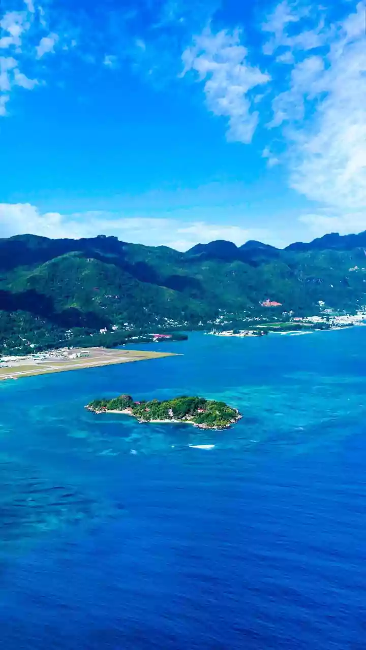 PM Modi Receives Grand Guard Of Honour In Seychelles In Presence Of President Patrick Herminie | Watch